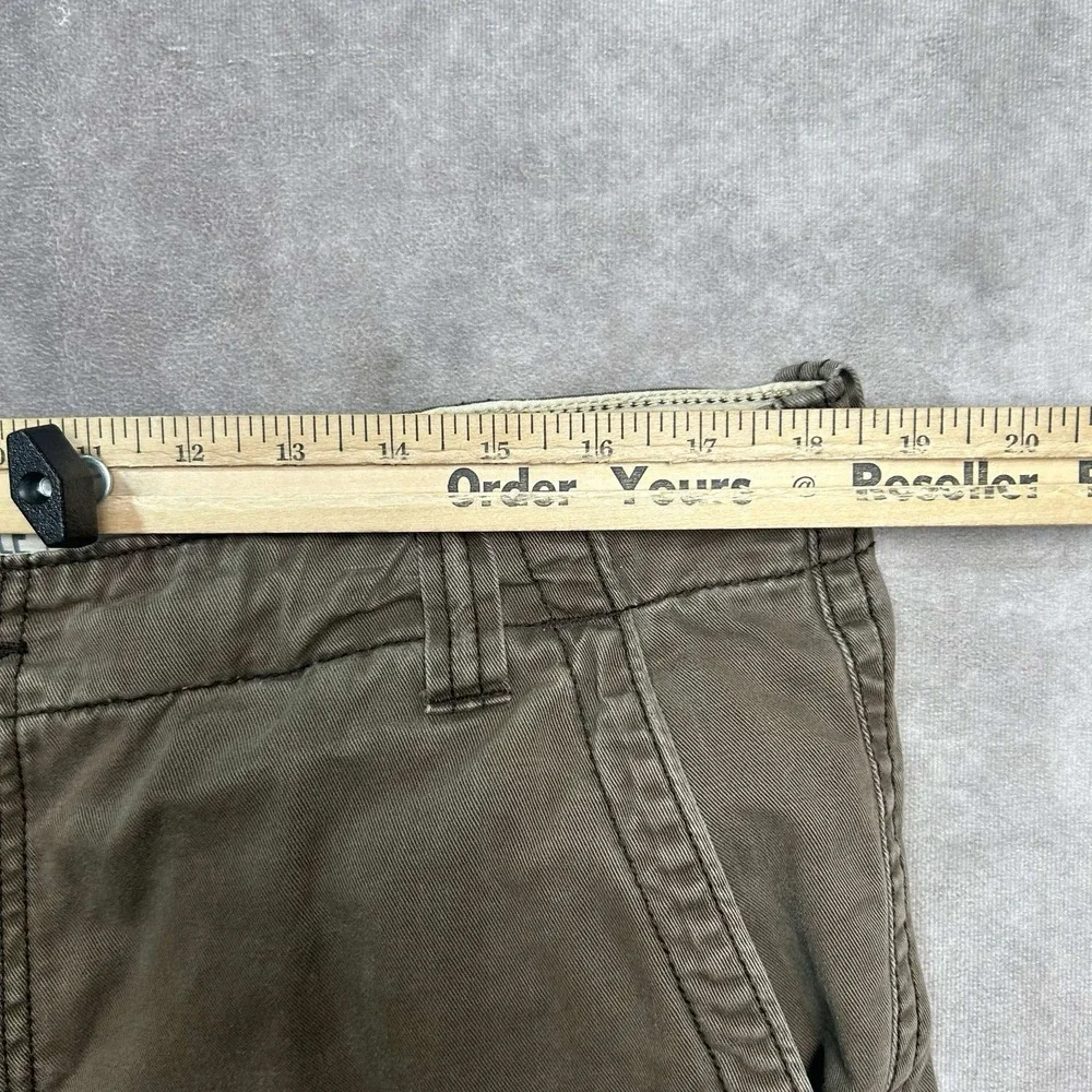 VTG Aeropostale Cargo Shorts Men's Size 36 Khaki Heavy Cotton Baggy Y2K